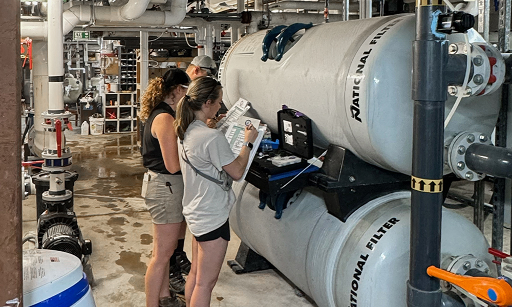 Full-service water and commercial pool management company
